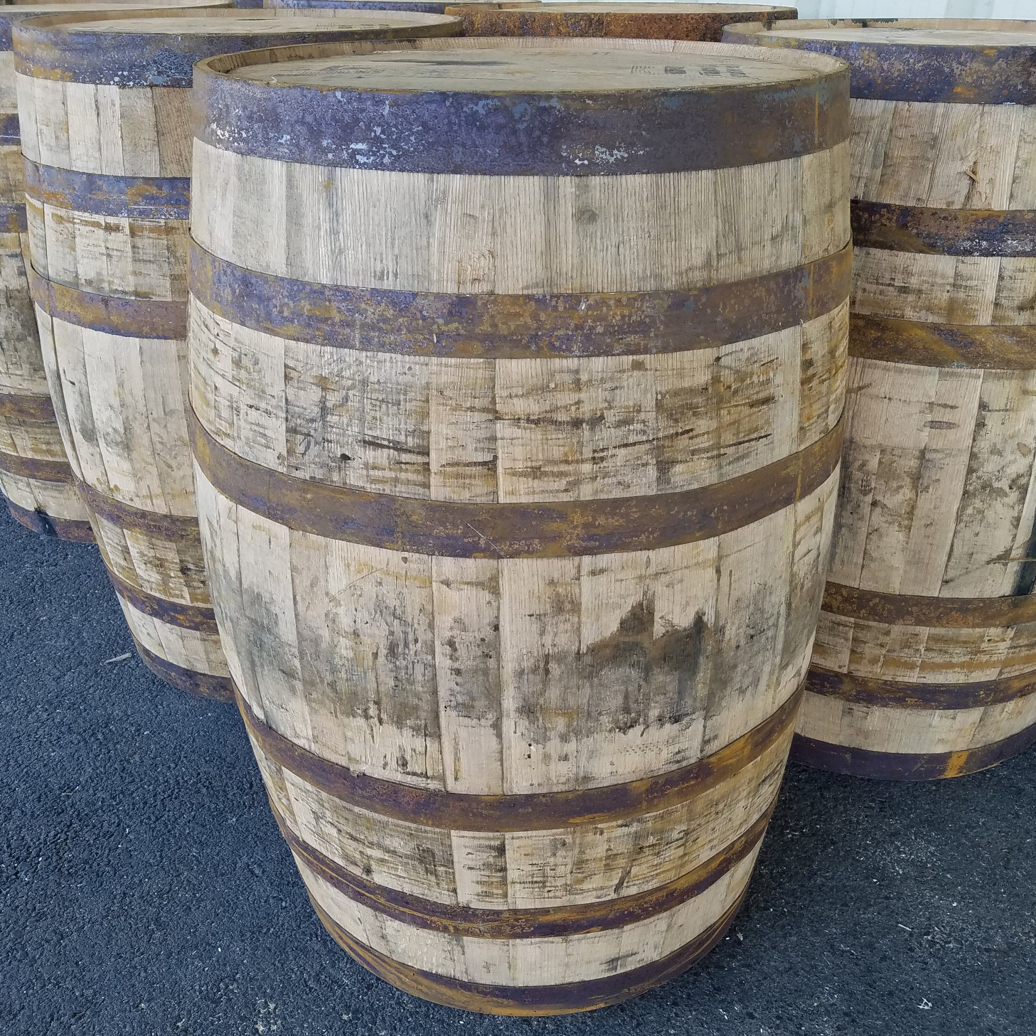 whiskey barrel whiskey barrel